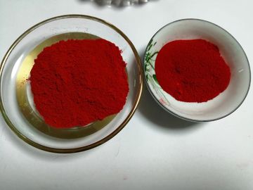 Chiny 1.24% Wilgoć Pigment Czerwony 166 Dobra odporność na światło dla plastiku spożywczego dostawca