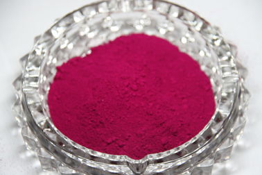 Organiczny czerwony pigment o wysokiej wytrzymałości, czysty czerwony pigment 122 C22H16N2O2